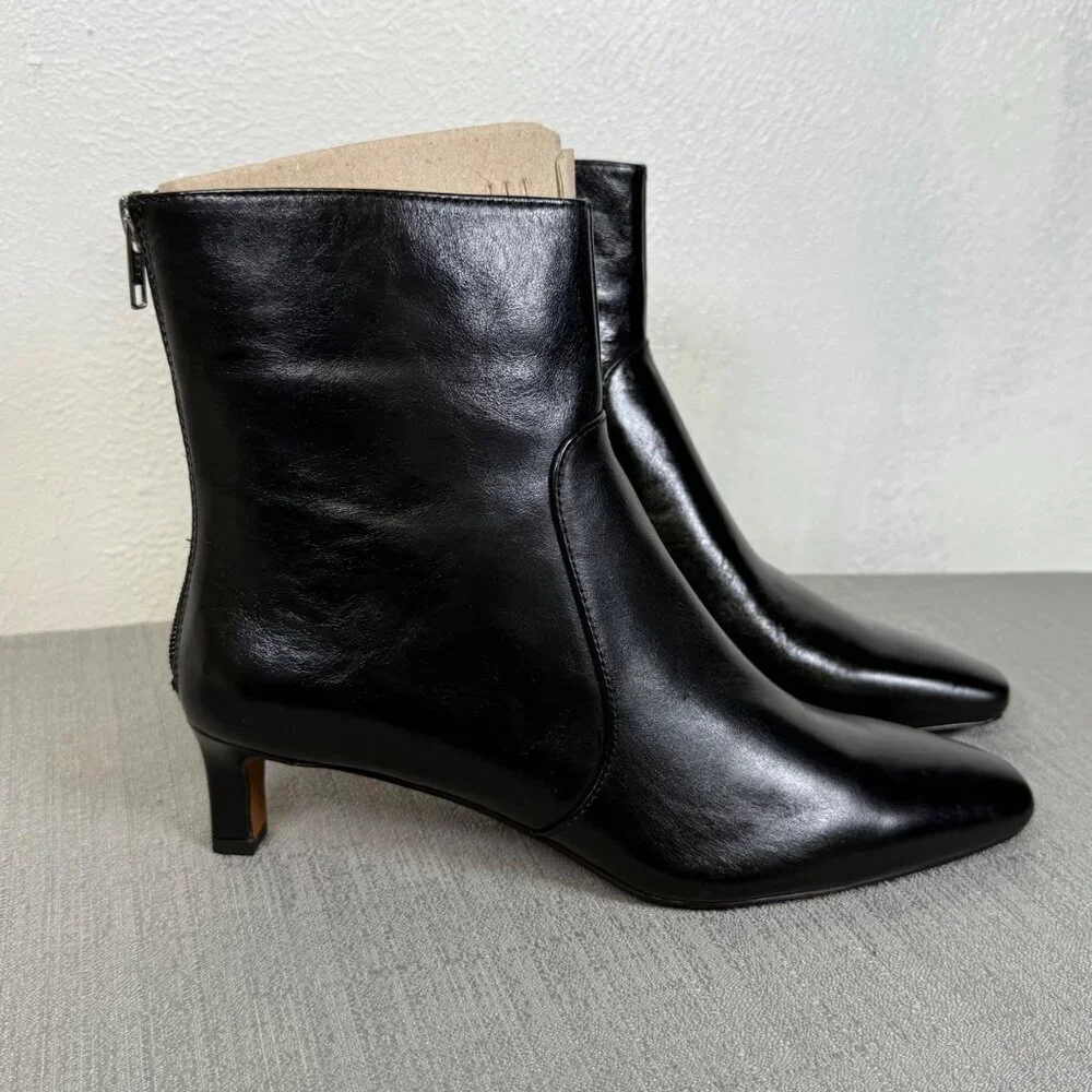 Madewell The Dimes Kitten-Heel Boot in Crinkle Leather NN026 Modern Elegance
